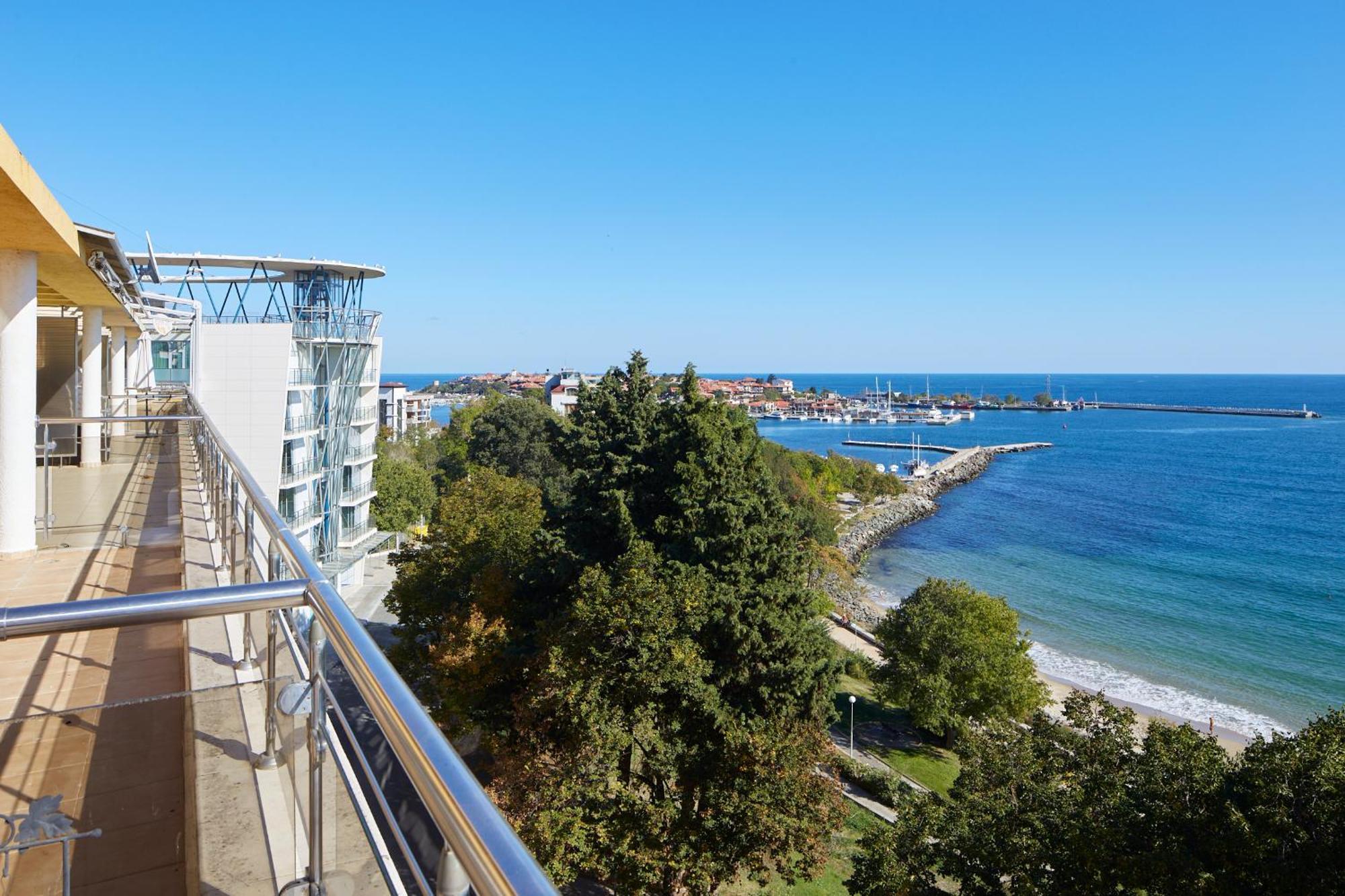 Infinity Apartment Nessebar Екстериор снимка